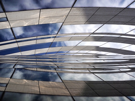 Düsseldorf Reflexe (2014) 2.jpg