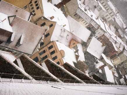 Wismar St Nikolaihof (2009).jpg